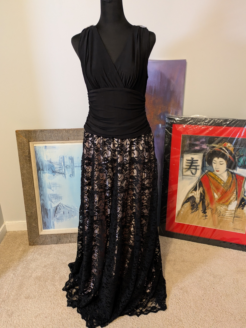 SLNY Y2K Vintage Formal Gown Sleeveless Lace Overlay Ruched Jersey V Neck
